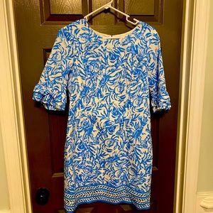 Lily Pulitzer dress size 8. Dry cleaned only, great condition